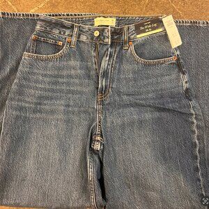 NWT Abercrombie High Rise Wide Leg Jean